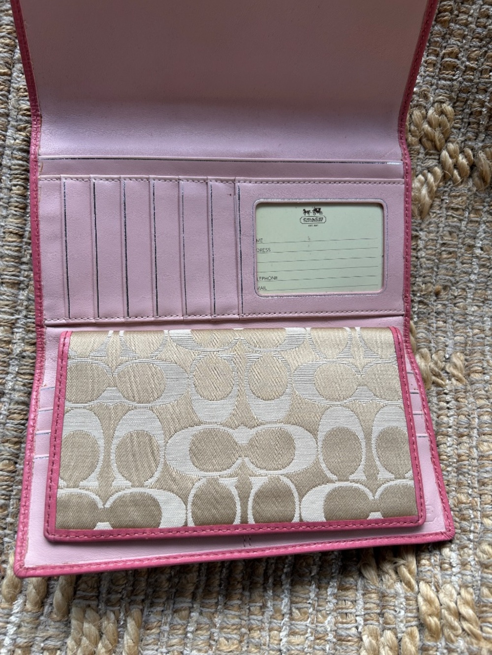 Wallet - Picture 3 of 6